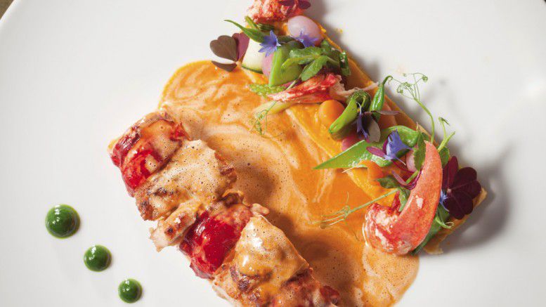 Ris De Veau Et Homard Roti Aux Sucs De Crustace Arts Gastronomie