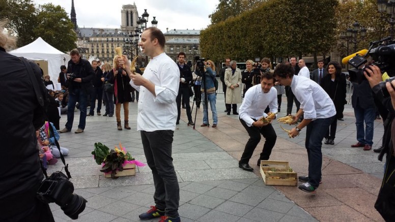 David Toutain (restaurant David Toutain, Paris 7ème) a fait découvrir aux enfants un légume d’hiver souvent oublié, le panais