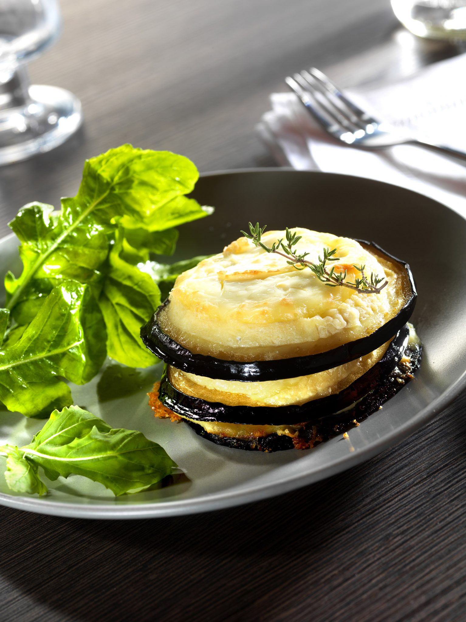 Medaillons D Aubergine Grillee Au Charolais Arts Gastronomie