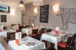 Salle du restaurant Steak&Co designer par Alain Vavro