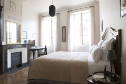 hôtel de la villeon à tournon sur rhône en ardèche, proche de tain l'hermitage. Hôtel 4 étoile luxe et charme confidentiel.