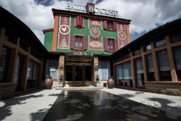 Christophe Muller, chef de cuisine de l'auberge du Pont de Collonges, Paul Bocuse a Collonges au Mont d'or dans le rhône