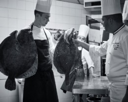 Christophe Muller, chef de cuisine de l'auberge du Pont de Collonges, Paul Bocuse a Collonges au Mont d'or dans le rhône