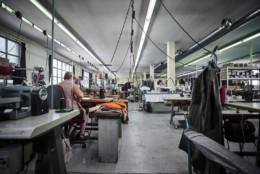 Jumfil, fabricant de vêtements textiles pour professionnels et vente de vêtement mode sur Vernaison et Limas. Marque Prostyle.