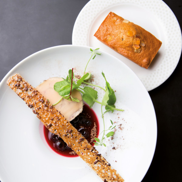 Foie gras, vin rouge, cassis