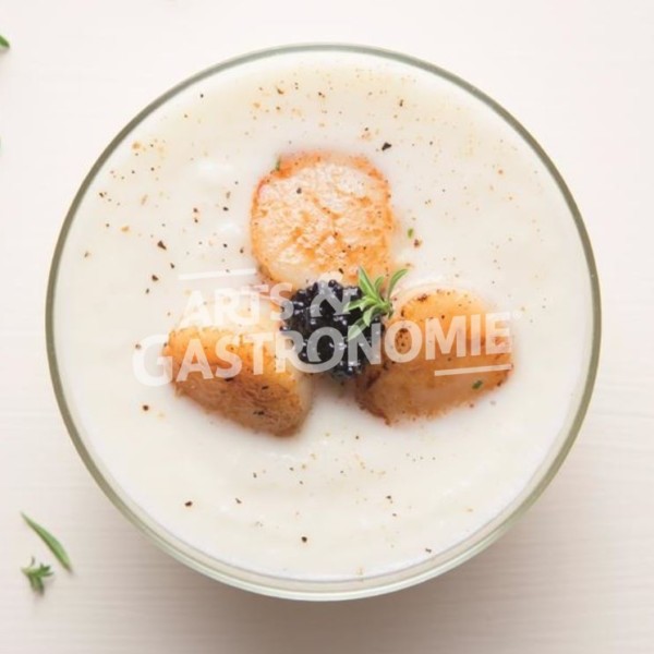 Velouté de chou-fleur, Saint-Jacques & Caviar