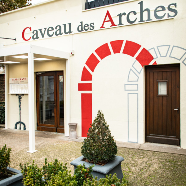 Façade Caveau des Arches