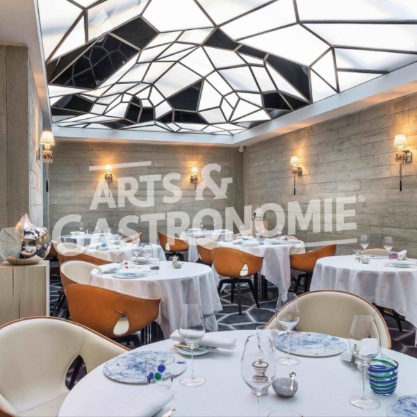 Le Grand Restaurant