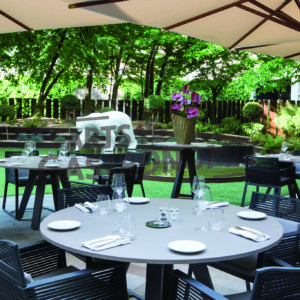 Les Jardins by La Cloche