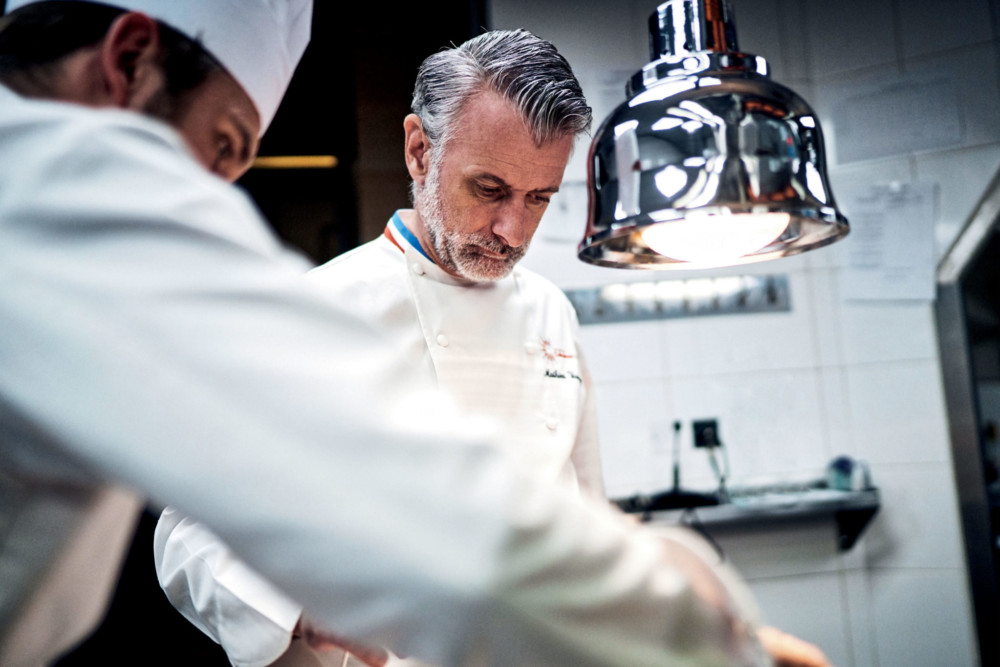 Mathieu Viannay, chef du mythique restaurant La Mère Brazier à Lyon