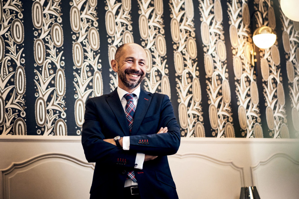 Stéphane Da Costa à la direction de salle de la Mère Brazier