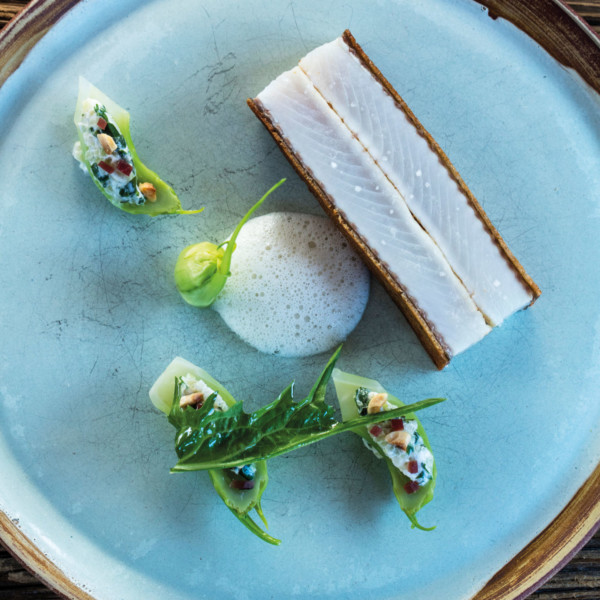 Filet de féra du lac Léman, pané d’une fine feuille de pain
