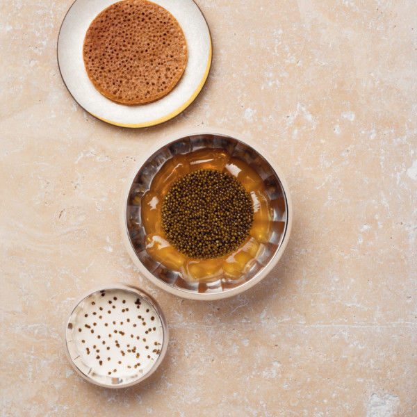 Lentilles vertes du Puy et caviar, délicate gelée fumée