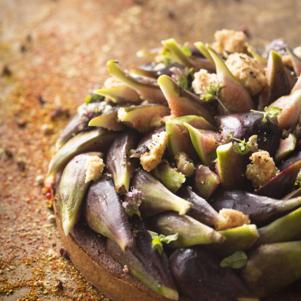 Tarte aux figues et crumble épicé