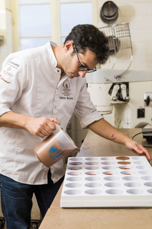 Fabien Berteau dans son laboratoire