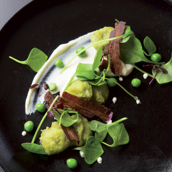 Gnocchis de petits pois et chèvre frais à la sauge