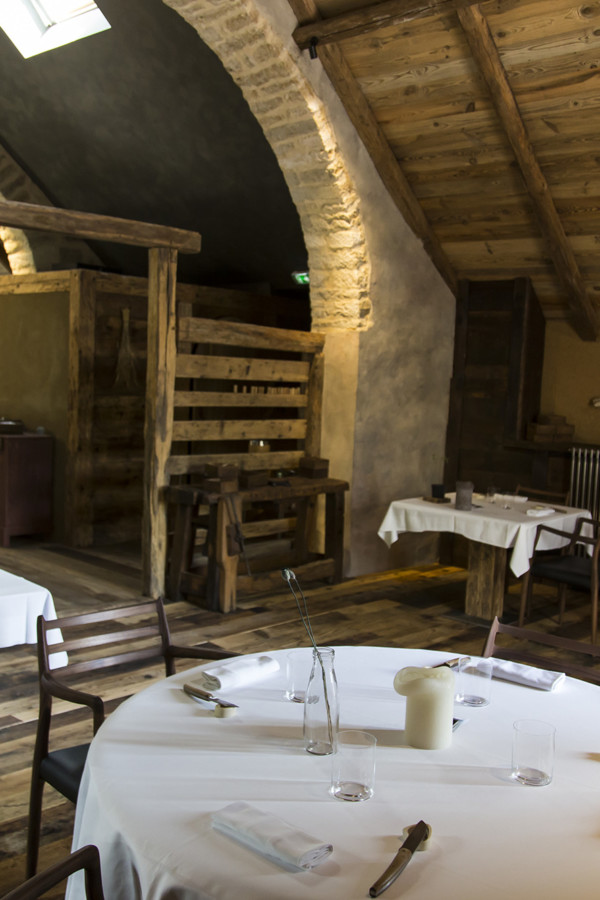 La table hôte de La Rôtisserie du Chambertin