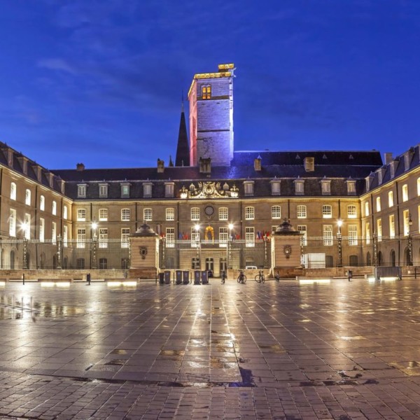 Place de libération Dijon