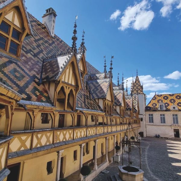 HÔTEL-DIEU DES HOSPICES CIVILS DE BEAUNE