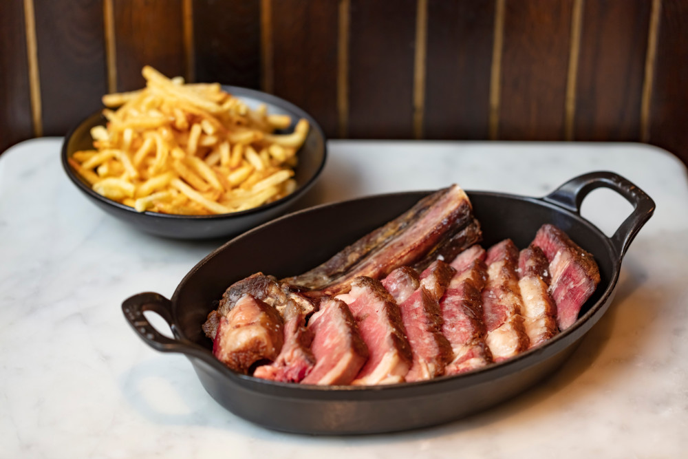 Côte de Boeuf Black Angus Restaurant Aux Près Cyril Lignac