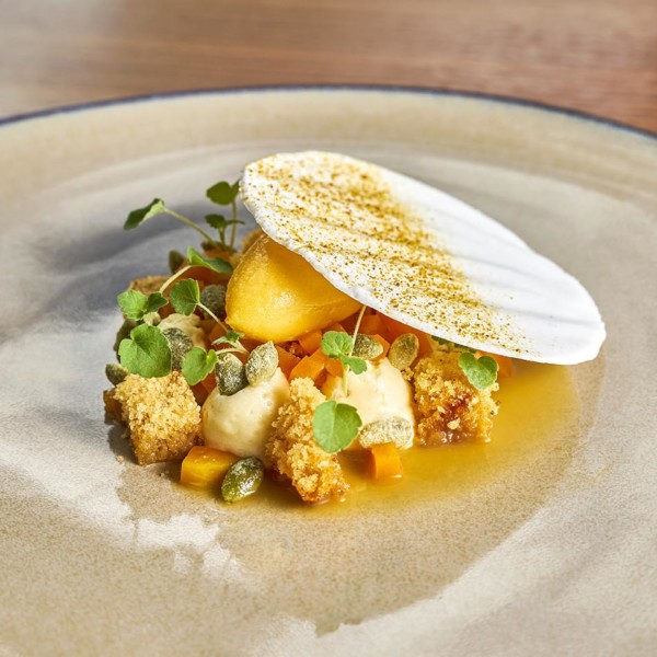 Autour de la courge camomille, citron et miel. Recette du Chef Jean-François Malle du restaurant 1 étoile La Rotonde à Charbonnière-les-bains