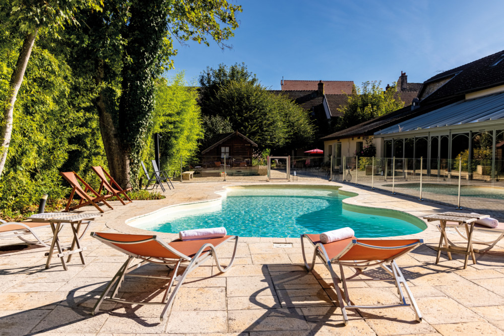 Piscine du Relais de la Source