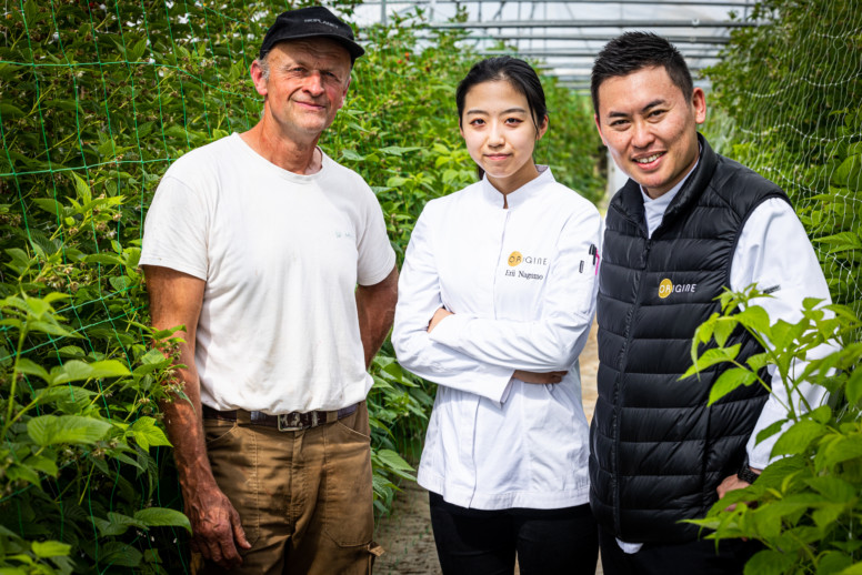 Philippe Marande, Tomofumi Uchimura et la pâtissière du restaurant Origine