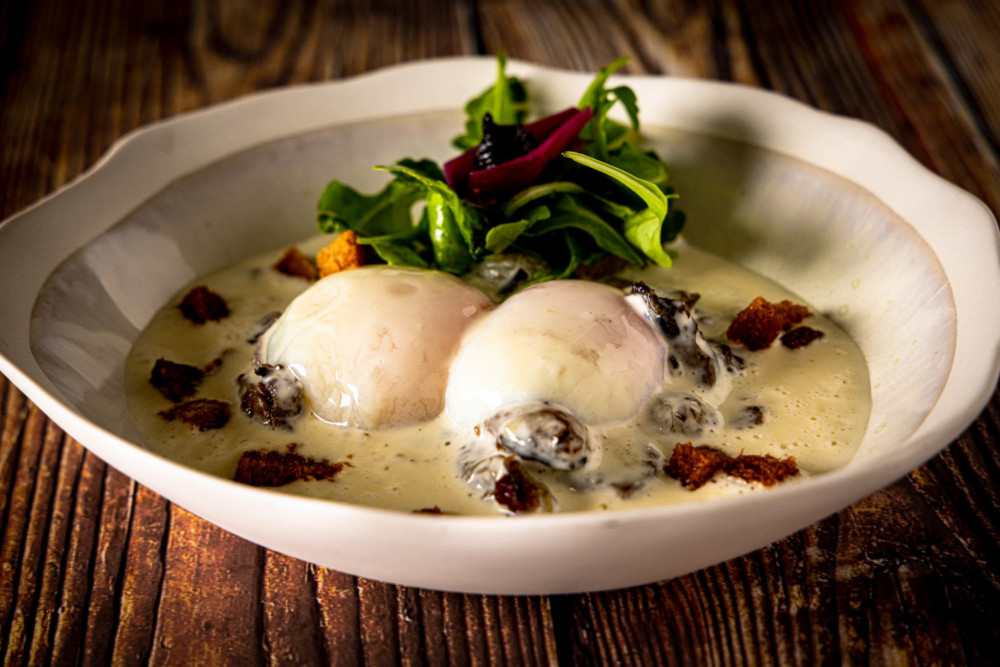 Oeufs meurettes à l'époisses