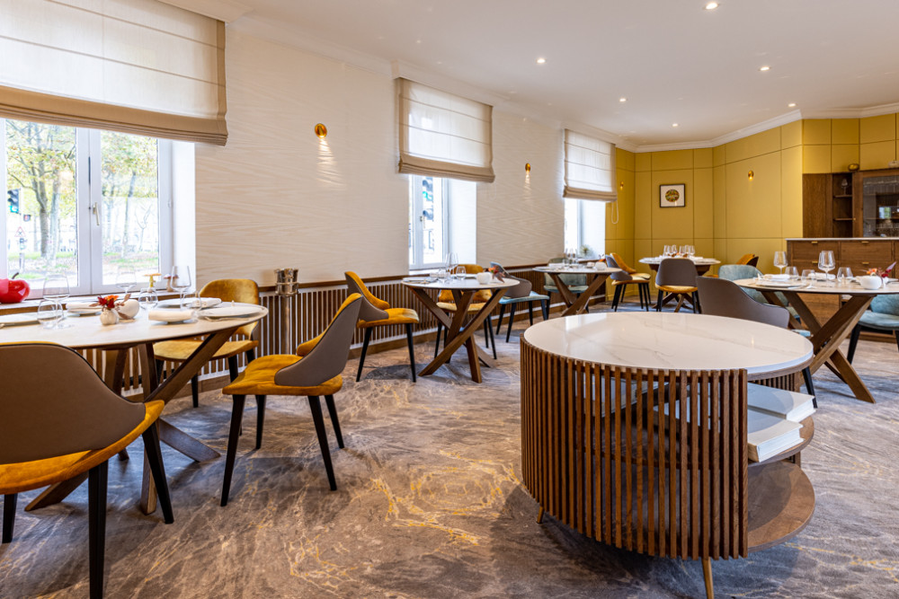 Restaurant Origine - Tomofumi Uchimura