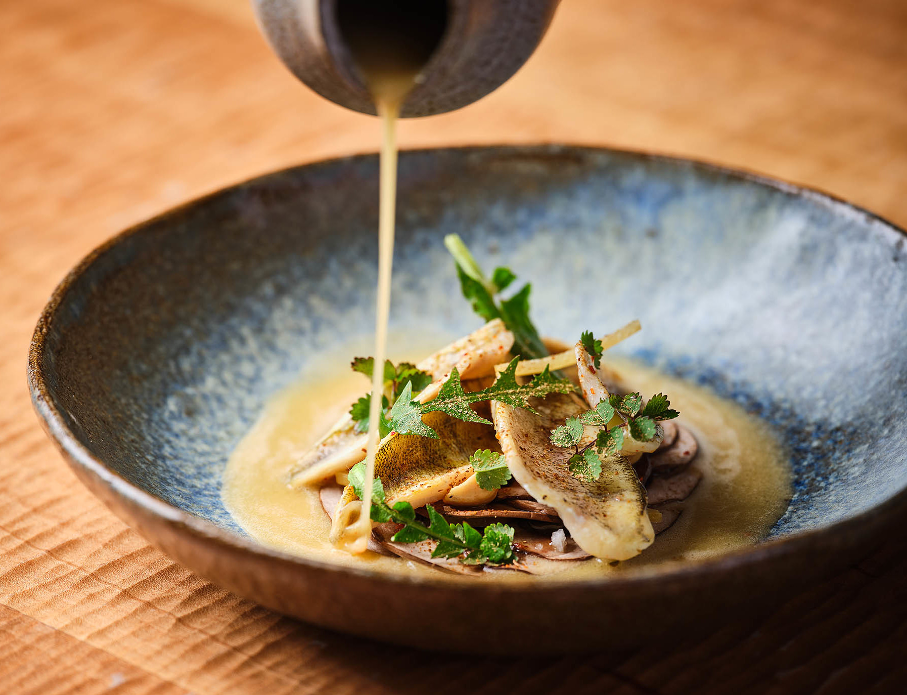 Carpaccio de champignons, filets de perches du Léman
Crédits : arts-et-gastronomie.com