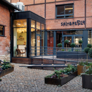 Salt & Pepper à Dijon : Cooking & working experiences - Arts & Gastronomie