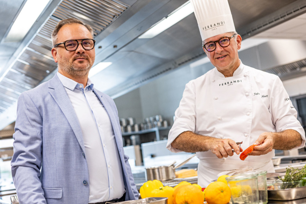 Stévy Antoine, responsable des programmes du campus de Dijon et Fabrice Huet, chef cuisinier & enseignant-formateur