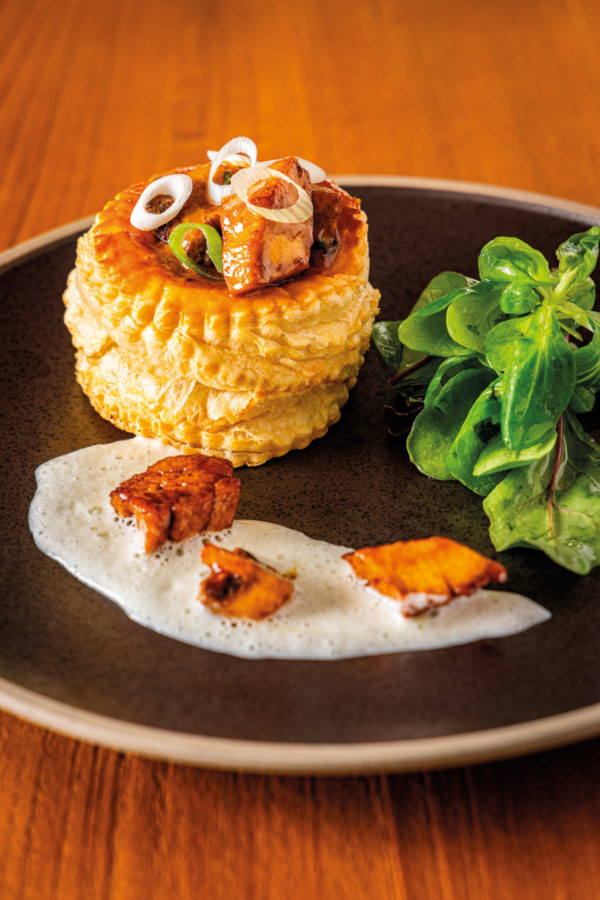 Vol au vent, volaille, ris de veau, champignons