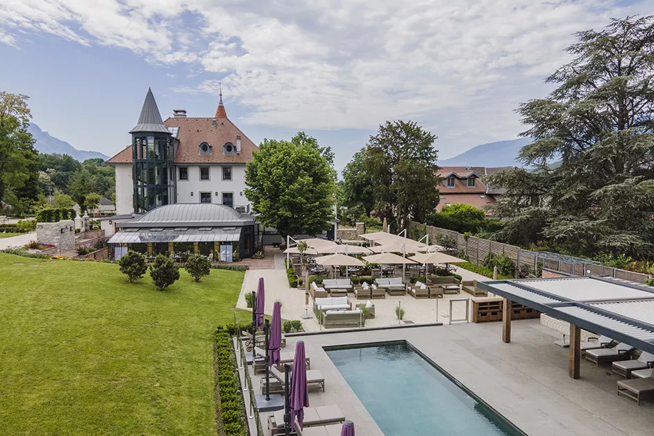 Restaurant gastronomique La Table du Château et Hôtel Château Brachet à Grézy-sur-Aix