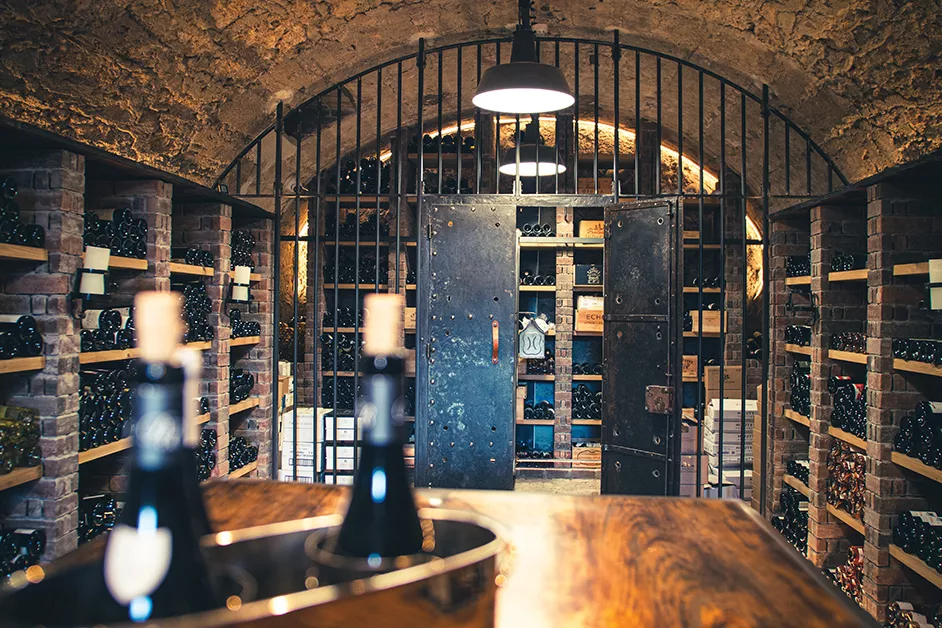 Restaurant gastronomique La Table du Château et Hôtel Château Brachet à Grézy-sur-Aix