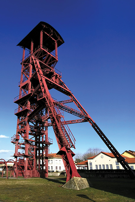 Ancien bâtiment de la Mine - Distillerie des Scories