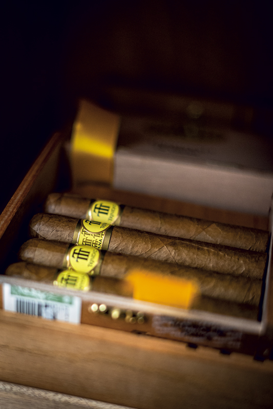 Le cep Cigare Lounge