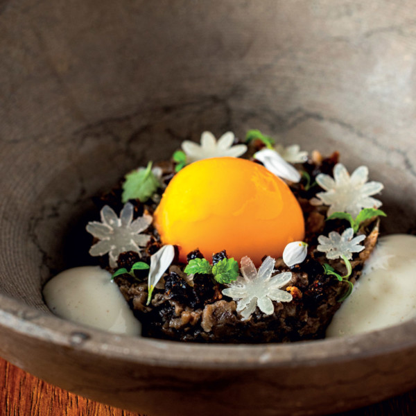 Œuf carbonara truffe Auberge de la Charme