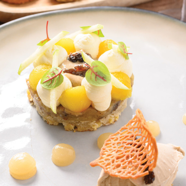 Recette de Gâteau aux pommes et glace caramel-morilles