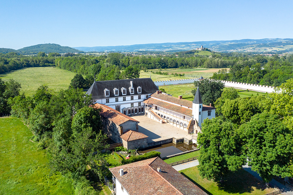 St-Etienne le Molard