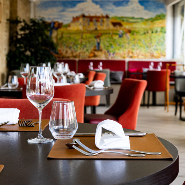 La salle de restaurant de l'Hôtel de la Poste