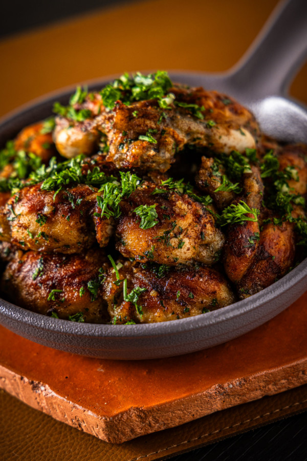 Cuisses de grenouilles entières en persillade