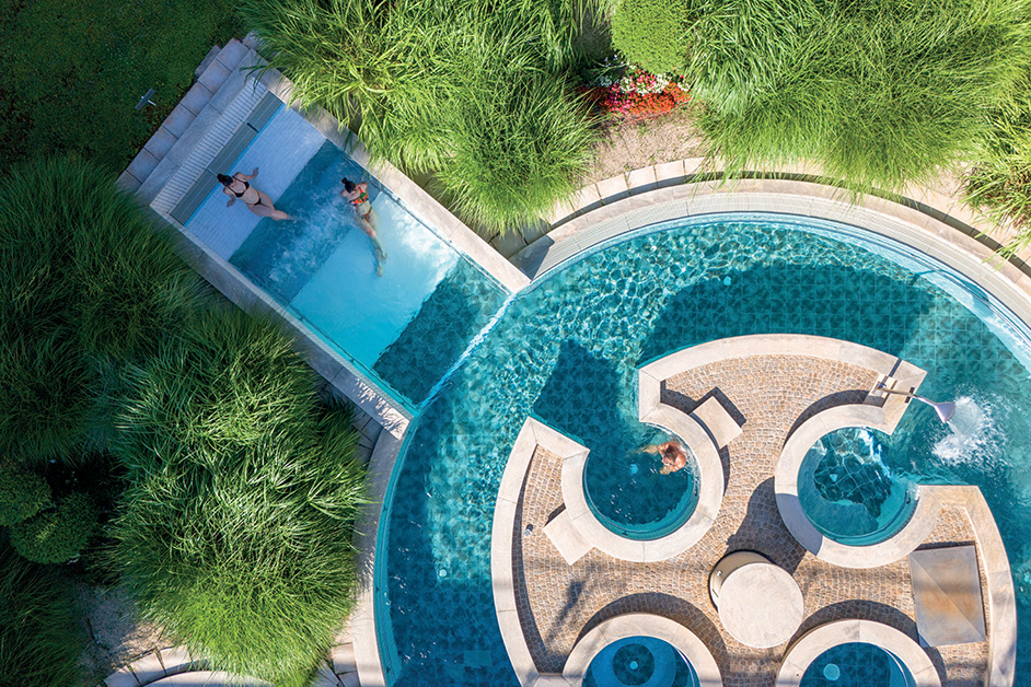 Bassin extérieur Spa