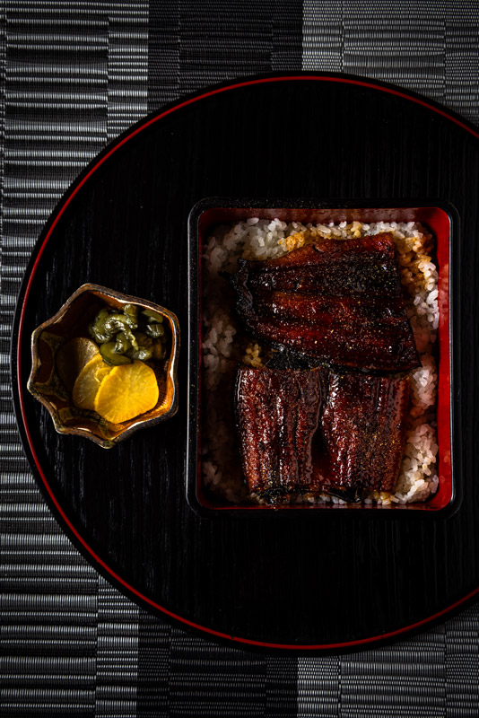 Anguille caramélisée avec son riz