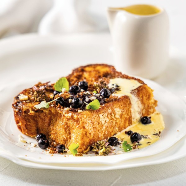Brioche perdue aux saveurs cassis et crème anglaise