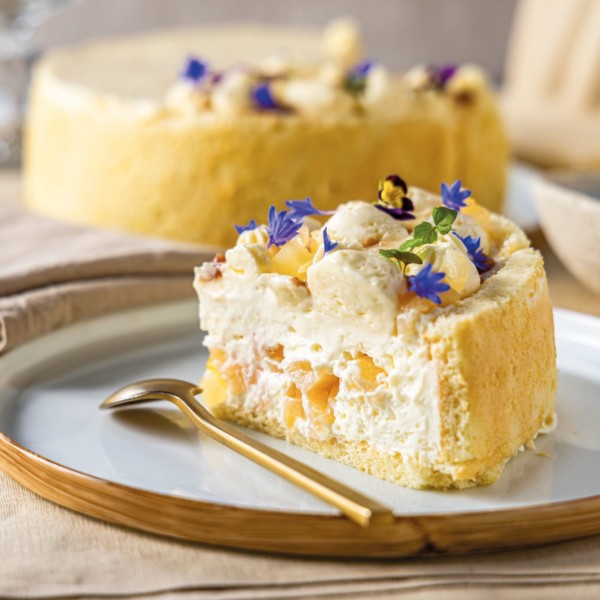 Charlotte au Brillat-Savarin, poires et miel